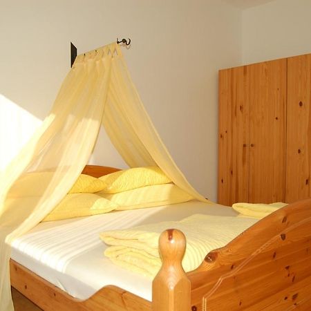 Sankt Andrä bei Frauenkirchen Ferienwohnung Maks Und Kris מראה חיצוני תמונה